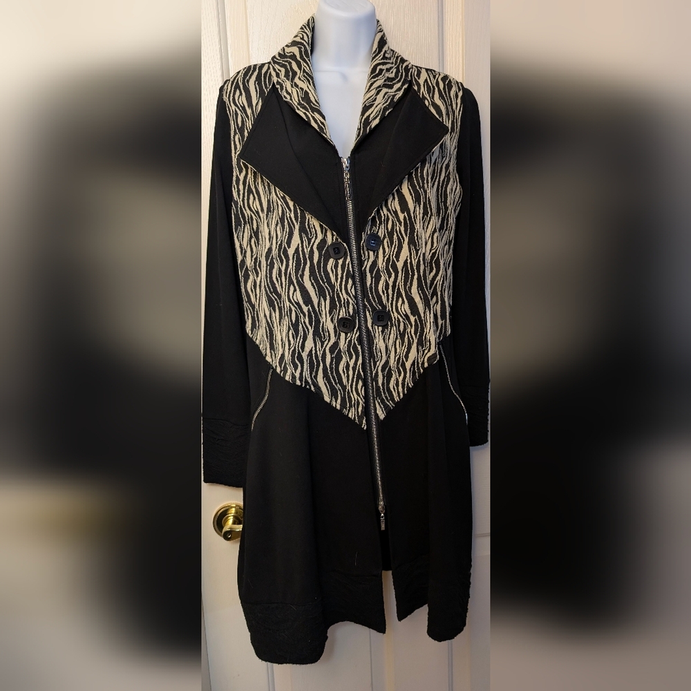 Dzhavael Couture Sweater, Black Zebra Print Jacket, Black Print Sweater